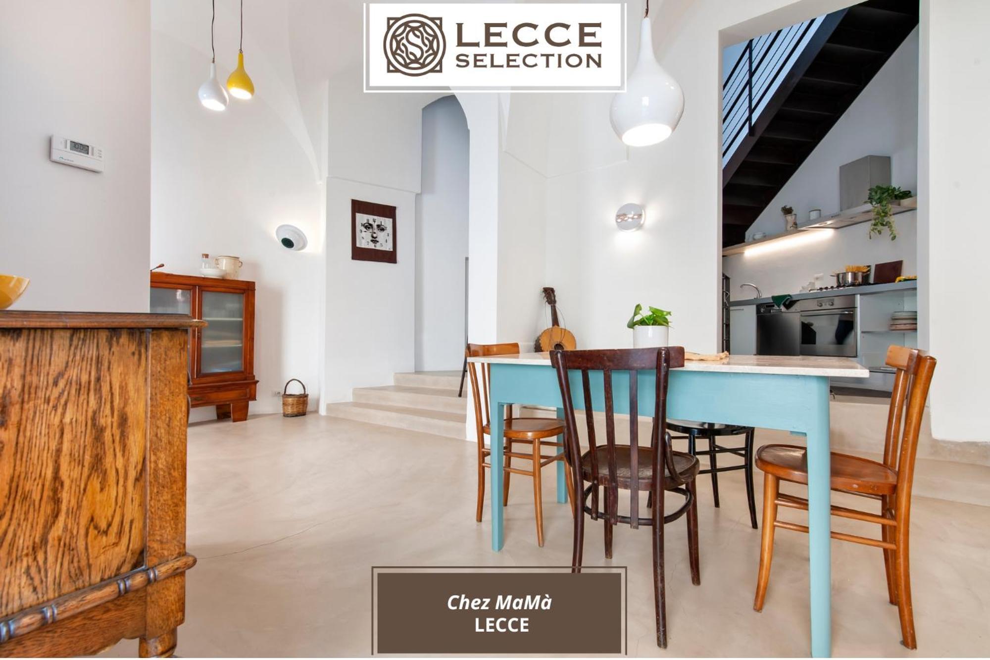 Chez Mama' Rooftop - Sit Apartment Лече Екстериор снимка